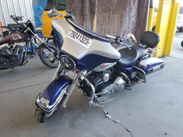 1HD1FCW186Y640955 - 2006 HARLEY-DAVIDSON FLHTCUI 双色 照片 2