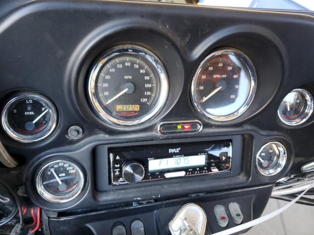 1HD1FCW186Y640955 - 2006 HARLEY-DAVIDSON FLHTCUI 双色 照片 8