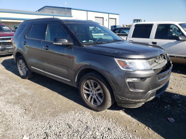 1FM5K8DH9JGC39176 - 2018 FORD EXPLORER XLT CHARCOAL photo 4