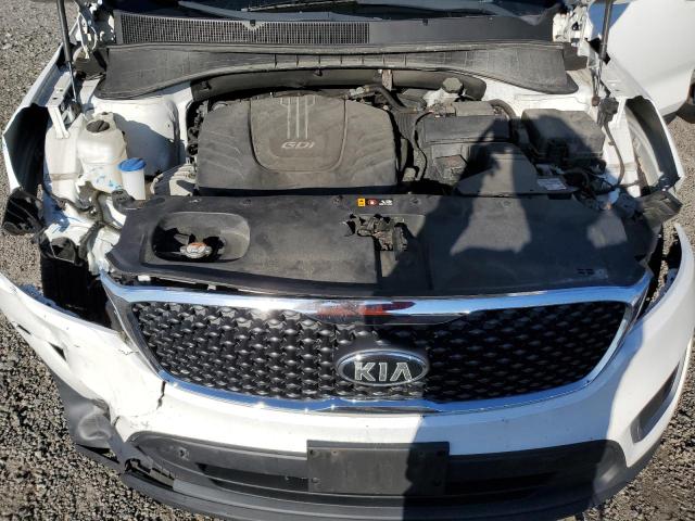 5XYPGDA54GG131125 - 2016 KIA SORENTO LX WHITE photo 12