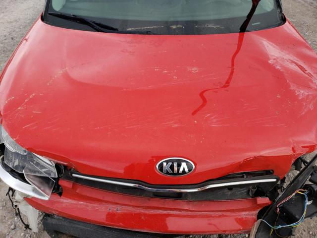 KNDJN2A2XK7009218 - 2019 KIA SOUL RED photo 11