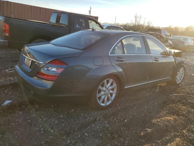 WDDNG71X57A137063 - 2007 MERCEDES-BENZ S 550 GRAY photo 3