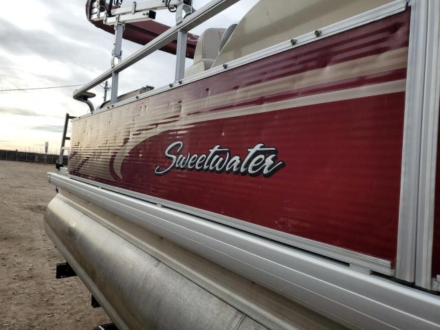 GDY13692B313 - 2013 SWEE PONTOON MAROON photo 9