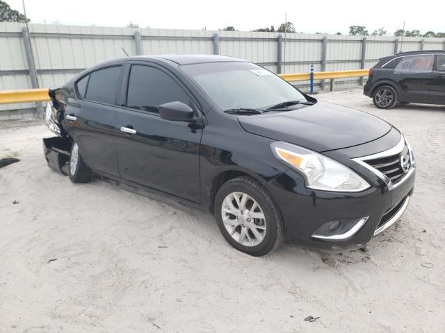 3N1CN7AP7JL846250 - 2018 NISSAN VERSA S BLACK photo 4