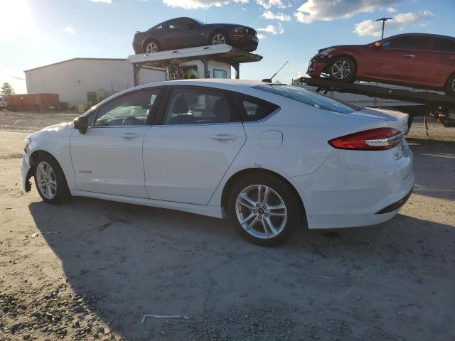 3FA6P0LU6JR287145 - 2018 FORD FUSION SE HYBRID WHITE photo 2