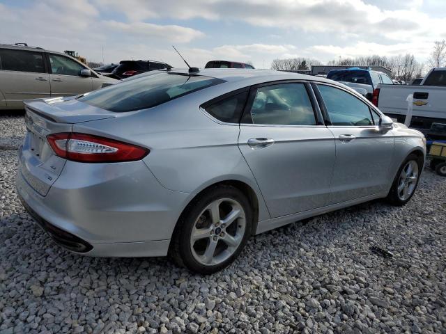 3FA6P0T92GR320422 - 2016 FORD FUSION SE SILVER photo 3