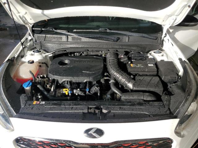 3KPF44AC3ME321784 - 2021 KIA FORTE GT WHITE photo 11