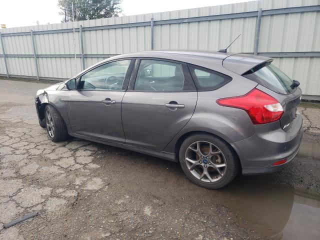 1FADP3K27EL251753 - 2014 FORD FOCUS SE GRAY photo 2