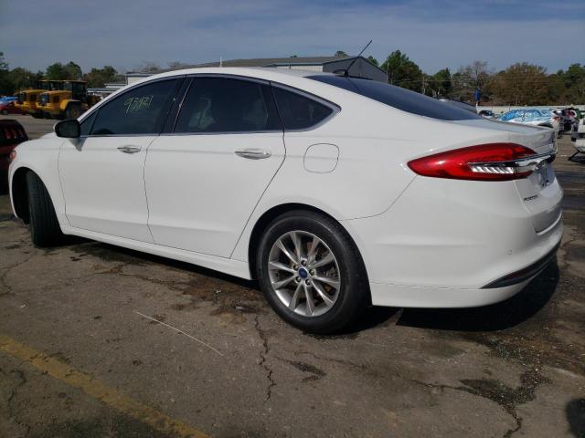 3FA6P0HD6HR365913 - 2017 FORD FUSION SE WHITE photo 2