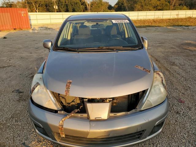 3N1BC13E17L388661 - 2007 NISSAN VERSA S GRAY photo 5