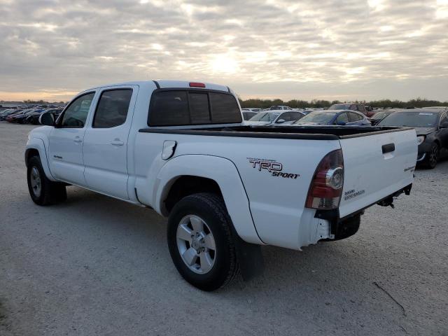 5TFKU4HN2DX004665 - 2013 TOYOTA TACOMA DOUBLE CAB PRERUNNER LONG BED WHITE photo 2