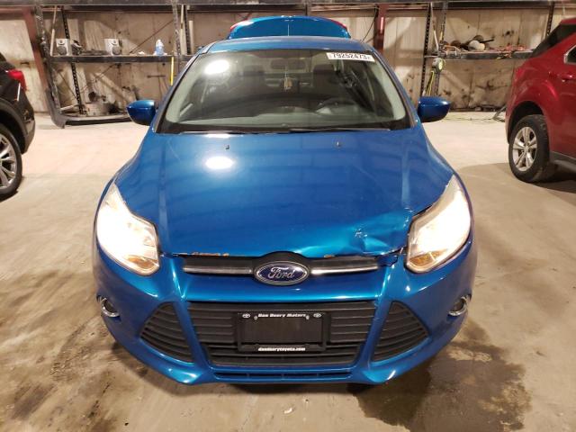 1FAHP3F29CL353368 - 2012 FORD FOCUS SE BLUE photo 5