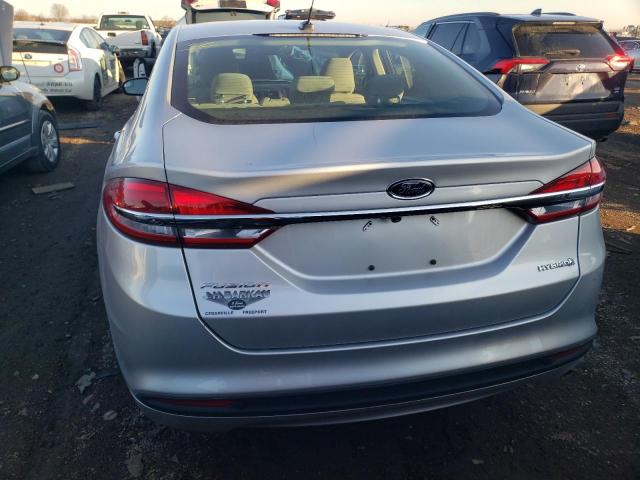 3FA6P0UU2JR254335 - 2018 FORD FUSION S HYBRID SILVER photo 6