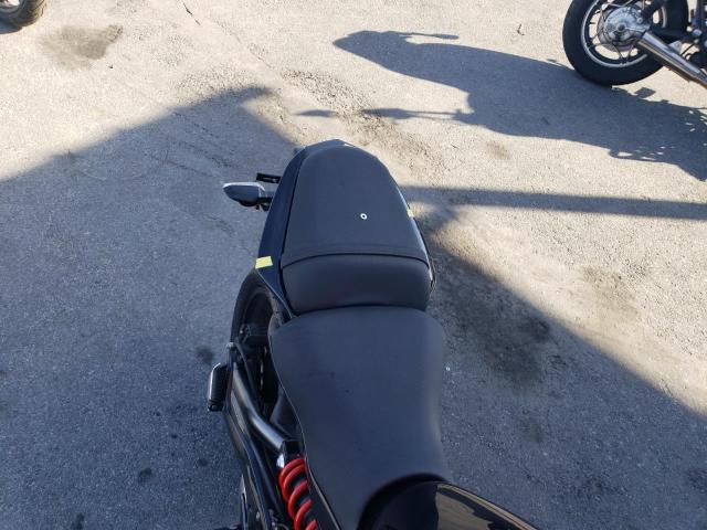 JKAEXEE18CDA06378 - 2012 KAWASAKI EX650 EC BLACK photo 6