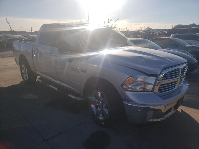 3C6RR6LT3HG563984 - 2017 RAM 1500 SLT SILVER photo 4