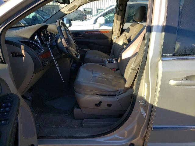 2C4RC1BG1DR669582 - 2013 CHRYSLER TOWN & COU TOURING TAN photo 7