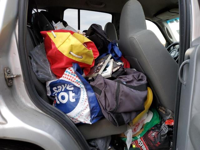 1J4GL38K25W686344 - 2005 JEEP LIBERTY RENEGADE 银色 照片 10