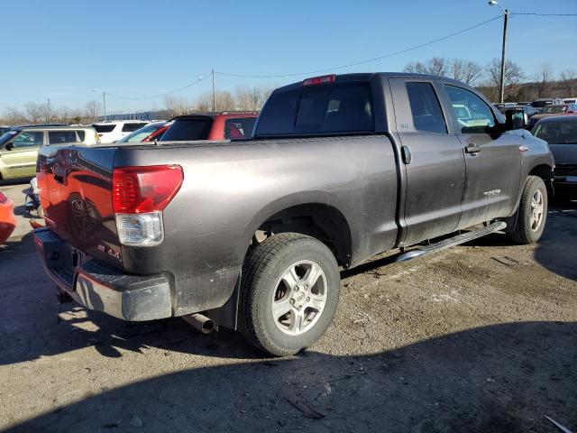 5TFUW5F14CX225479 - 2012 TOYOTA TUNDRA DOUBLE CAB SR5 GRAY photo 3