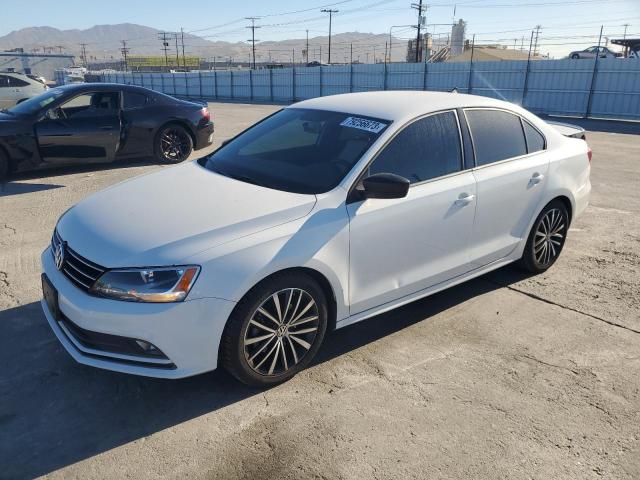 3VWD17AJ2GM305308 - 2016 VOLKSWAGEN JETTA SPORT WHITE photo 1