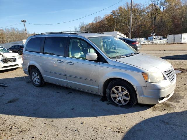 2A8HR54129R528577 - 2009 CHRYSLER TOWN & COU TOURING SILVER photo 4