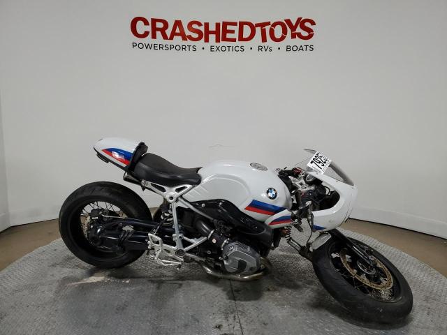 WB10J2304JZ741430 - 2018 BMW R NINE T RACER TWO TONE photo 1