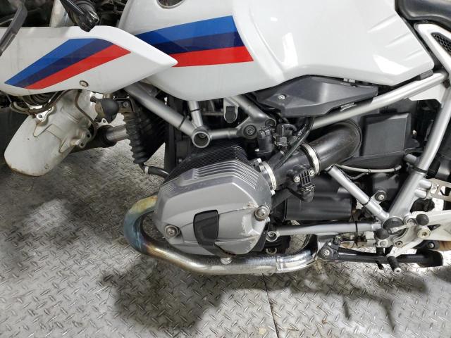 WB10J2304JZ741430 - 2018 BMW R NINE T RACER TWO TONE photo 6