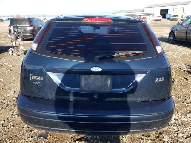 3FAFP37303R193428 - 2003 FORD FOCUS ZX5 BLUE photo 6