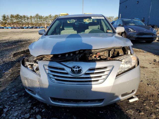 4T1BE46K89U411917 - 2009 TOYOTA CAMRY BASE SILVER photo 5