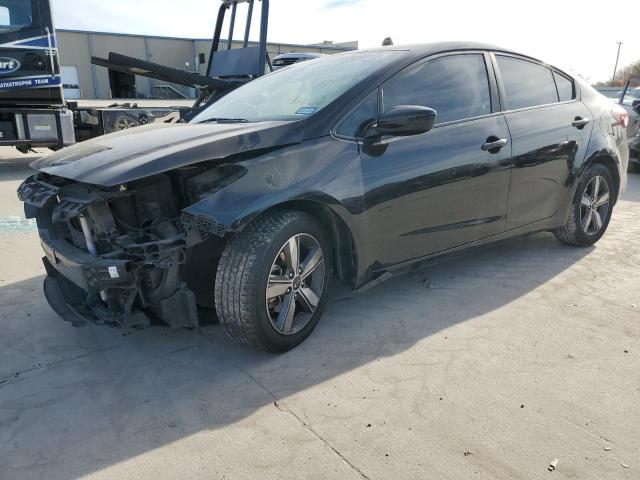 3KPFL4A70JE253008 - 2018 KIA FORTE LX BLACK photo 1