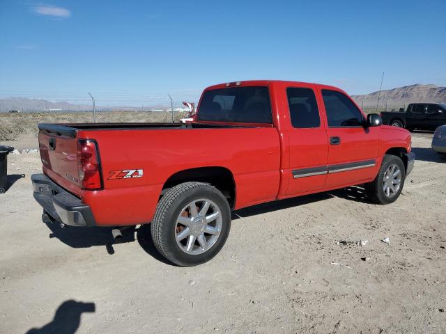 1GCEK19B55E330446 - 2005 CHEVROLET SILVERADO K1500 RED photo 3