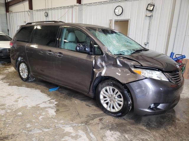 5TDYK3DC5ES520332 - 2014 TOYOTA SIENNA XLE GRAY photo 4