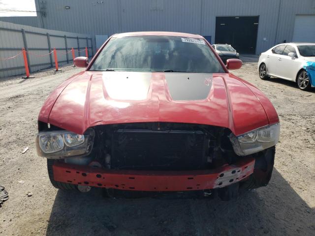 2C3CDXBG3EH354039 - 2014 DODGE CHARGER SE RED photo 5