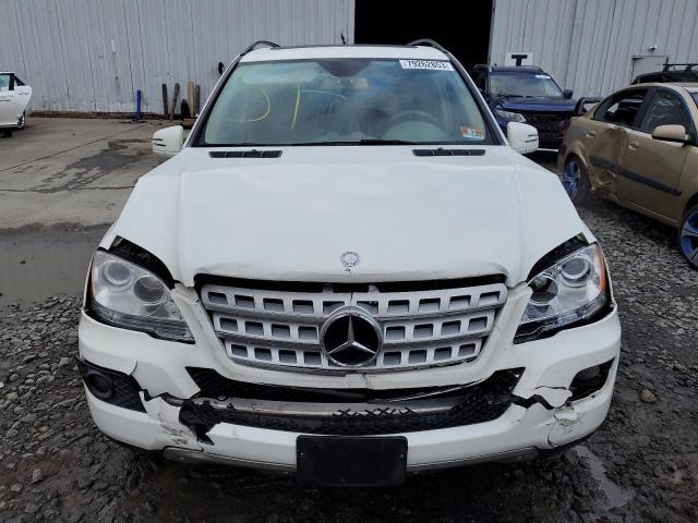 4JGBB8GB6BA671321 - 2011 MERCEDES-BENZ ML 350 4MATIC WHITE photo 5