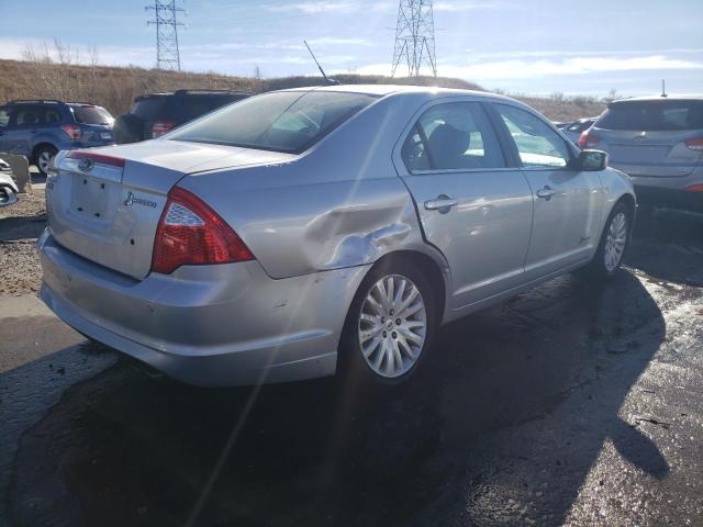 3FADP0L36BR145491 - 2011 FORD FUSION HYBRID SILVER photo 3