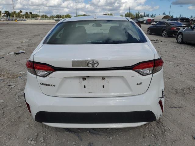 5YFEPMAE0MP230135 - 2021 TOYOTA COROLLA LE WHITE photo 6