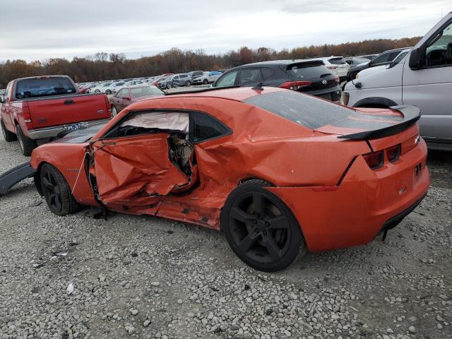 2G1FK1EJ4A9118628 - 2010 CHEVROLET CAMARO SS ORANGE photo 2