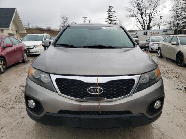 5XYKU4A22BG041084 - 2011 KIA SORENTO EX SILVER photo 5