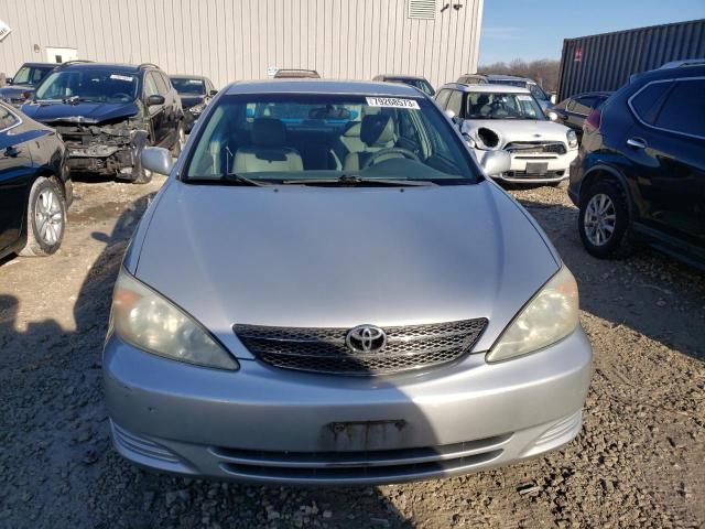 4T1BE32K04U375732 - 2004 TOYOTA CAMRY LE SILVER photo 5