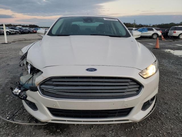 3FA6P0RU8ER385963 - 2014 FORD FUSION TITANIUM HEV WHITE photo 5