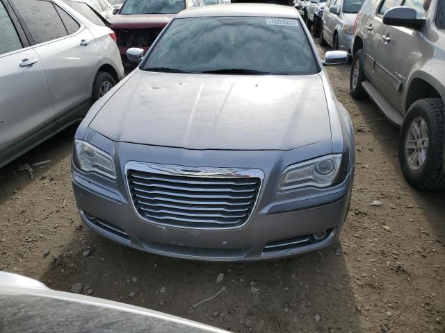 2C3CCAKG1DH723513 - 2013 CHRYSLER 300C SILVER photo 5