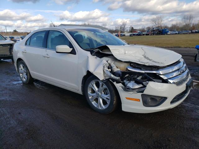 3FAHP0HA9CR337689 - 2012 FORD FUSION SE WHITE photo 4