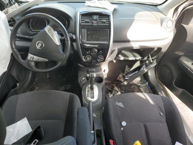 3N1CN7AP7KL802105 - 2019 NISSAN VERSA S SILVER photo 8