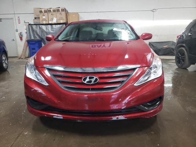 5NPEB4AC9EH940808 - 2014 HYUNDAI SONATA GLS RED photo 5