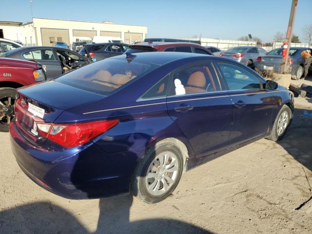 5NPEB4AC3BH033466 - 2011 HYUNDAI SONATA GLS BLUE photo 3