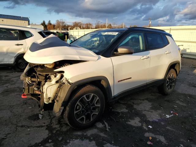 3C4NJDDB3KT795346 - 2019 JEEP COMPASS TRAILHAWK WHITE photo 1