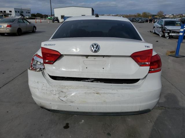 1VWAS7A3XFC056340 - 2015 VOLKSWAGEN PASSAT S WHITE photo 6