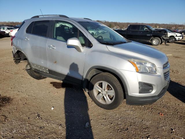 3GNCJRSB4FL223741 - 2015 CHEVROLET TRAX 1LT SILVER photo 4