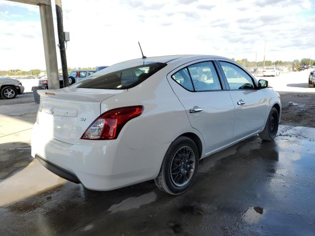 3N1CN7AP8JL829344 - 2018 NISSAN VERSA S WHITE photo 3