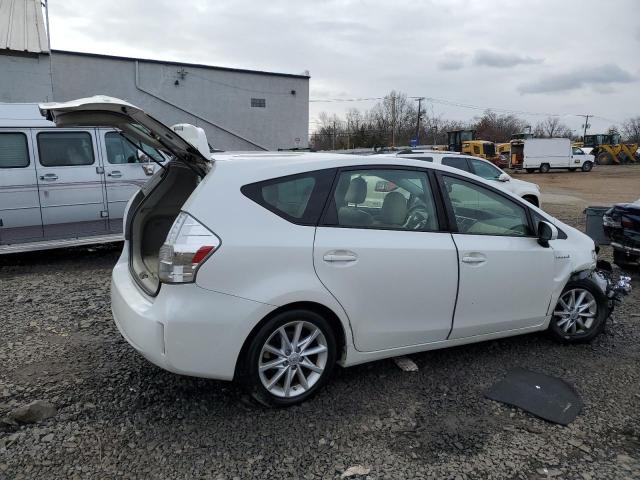 JTDZN3EU6C3151546 - 2012 TOYOTA PRIUS V WHITE photo 3