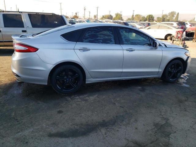 3FA6P0H76GR247174 - 2016 FORD FUSION SE SILVER photo 3